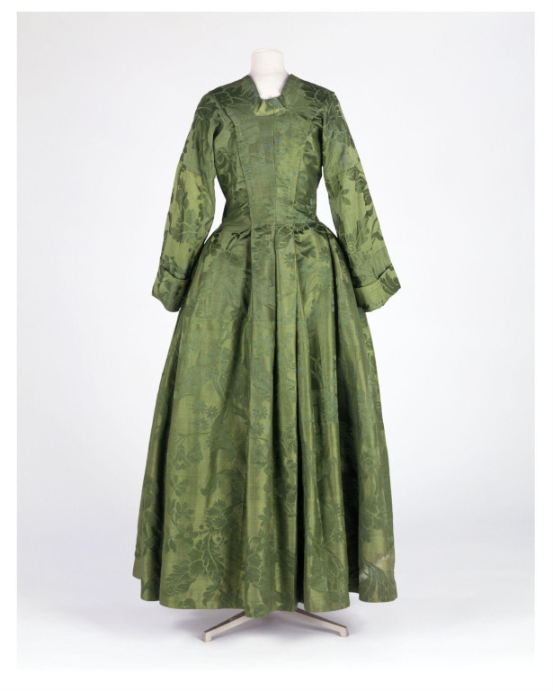 womens banyan VAM museum