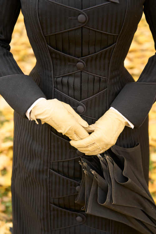 1870s day dress