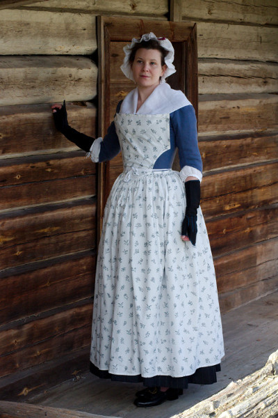 18th
        century apron with bib costume close up