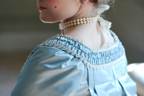 robe a la francaise 1760s