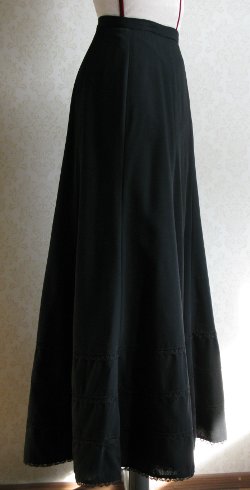 long skirt
