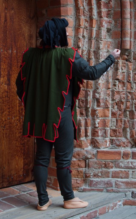 15th
century tabard