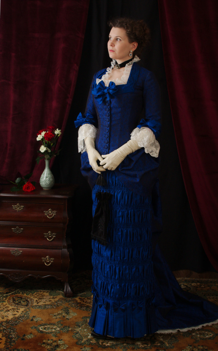 dinner dress
          1882